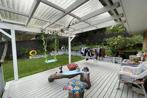 Photo of property in 2/33 Harley Road, Takapuna, Auckland, 0622