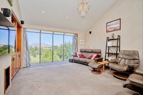 Photo of property in 37 Cotter Avenue, Arrowtown, 9302