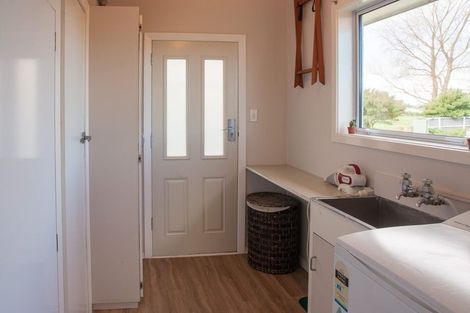 Photo of property in 119 Warren Crescent, Hillmorton, Christchurch, 8025