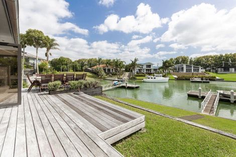 Photo of property in 10 Hei Esplanade, Whitianga, 3510