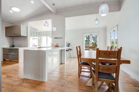 Photo of property in 245 Anderson Road, Helensville, 0875