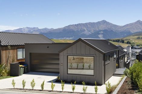 Photo of property in 5a Glenelg Lane, Jacks Point, 9371