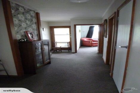 Photo of property in 1 Julyan Street, Shannon, 4821