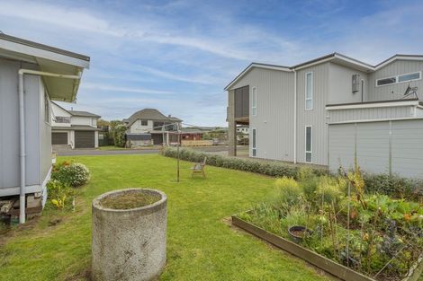 Photo of property in 239 Cook Drive, Whitianga, 3510