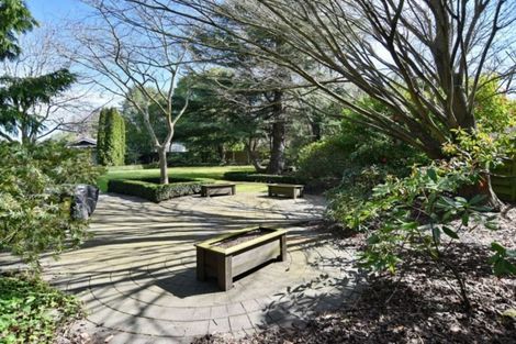 Photo of property in 361 Gardiners Road, Harewood, Christchurch, 8051
