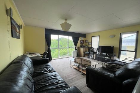 Photo of property in 51c Mandalay Terrace, Khandallah, Wellington, 6035