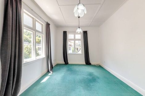 Photo of property in 3a Linwood Way, Island Bay, Wellington, 6023