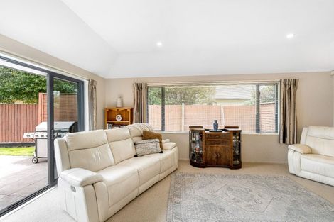 Photo of property in 18 Vasari Grange, Rolleston, 7614