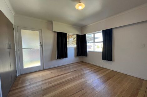 Photo of property in 16 Hall Avenue, Mangere, Auckland, 2022