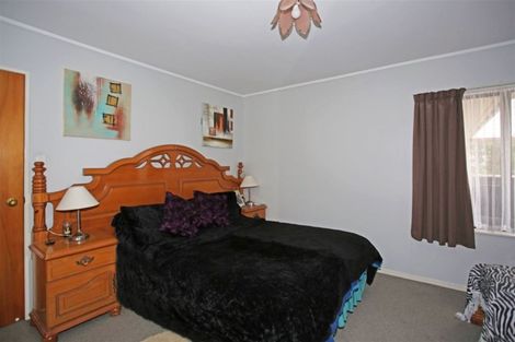 Photo of property in 1/288 Queen Street, Pukekohe, 2120