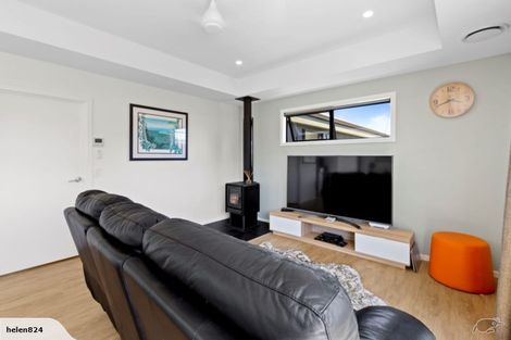 Photo of property in 39 Shepherd Road, Jacks Point, Queenstown, 9371