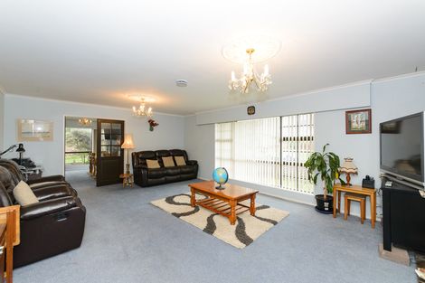 Photo of property in 14 Peter Hall Drive, Kelvin Grove, Palmerston North, 4414