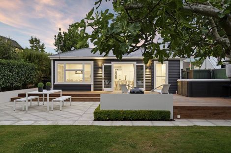 Photo of property in 77 Rutland Street, St Albans, Christchurch, 8014