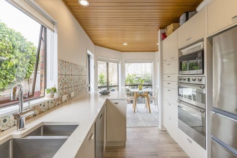 Photo of property in 3b Mannson Lane, Paraparaumu Beach, Paraparaumu, 5032