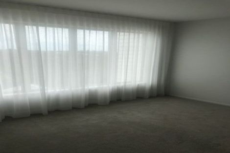 Photo of property in 8/83 Hinemoa Street, Birkenhead, Auckland, 0626