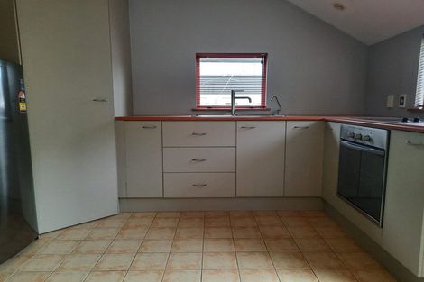 Photo of property in 21 Thatcher Crescent, Crofton Downs, Wellington, 6035