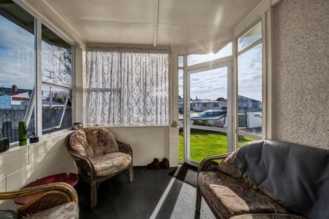 Photo of property in 17 Grey Street, Hawera, 4610