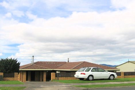 Photo of property in 36 Bell Common Close, Bethlehem, Tauranga, 3110