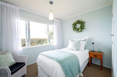 Photo of property in 86 The Esplanade, Westshore, Napier, 4110