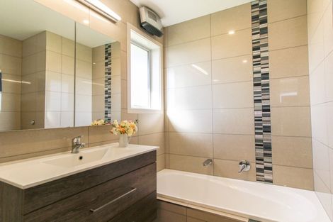 Photo of property in 6 Marine Parade South, Foxton Beach, Foxton, 4815