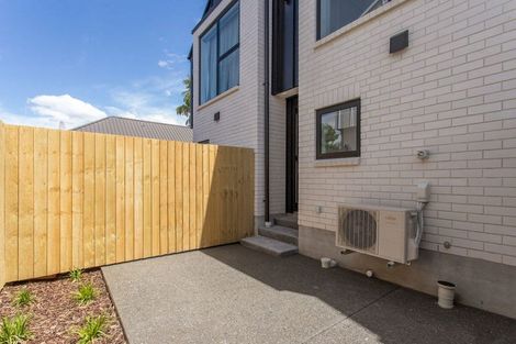 Photo of property in 2/80 Milton Street, Somerfield, Christchurch, 8024