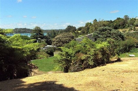 Photo of property in 25 Pomare Road, Russell, 0202