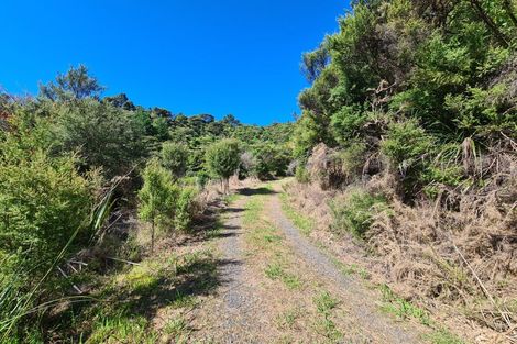 Photo of property in 1092 Driving Creek Road, Coromandel, 3583