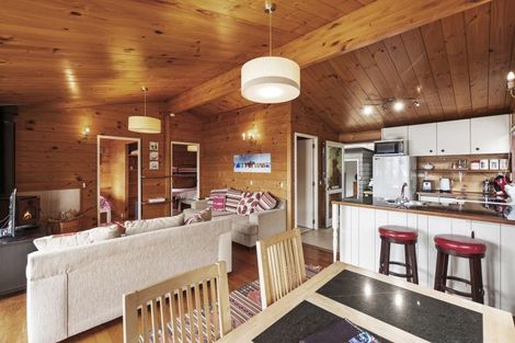 Photo of property in 248 Spencer Road, Lake Tarawera, Rotorua, 3076