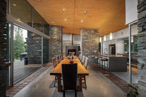 Photo of property in 59 Mountain View Road, Dalefield, Queenstown, 9371