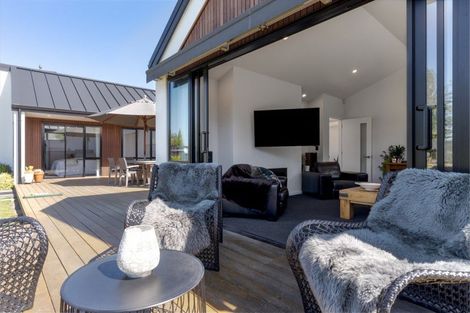 Photo of property in 5 Kawharu Street, Marshland, Christchurch, 8083