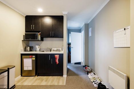 Photo of property in 2/181 Knighton Road, Hillcrest, Hamilton, 3216