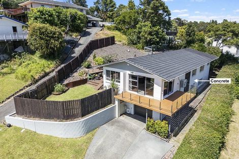 Photo of property in 3 Vari Place, Bayview, Auckland, 0629