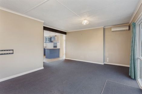 Photo of property in 1 Pine Avenue, Kainga, Christchurch, 8083