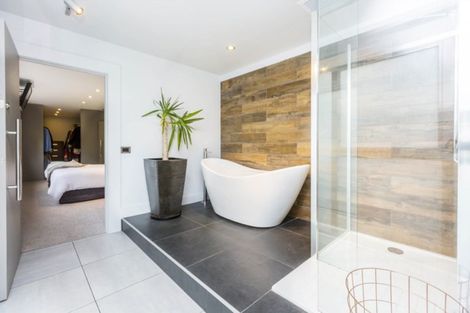 Photo of property in 18 Plateau Road, Te Marua, Upper Hutt, 5018