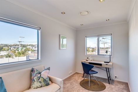 Photo of property in 6 Nott Street, Westshore, Napier, 4110