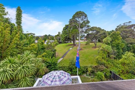 Photo of property in 3a Cron Avenue, Te Atatu South, Auckland, 0610