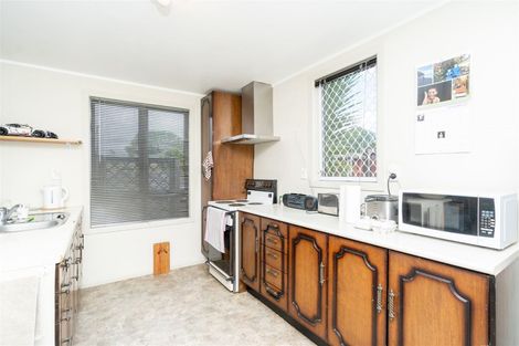 Photo of property in 114 Lewis Street, Glenview, Hamilton, 3206