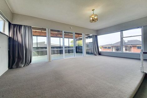 Photo of property in 57 Forrest Hill Road, Milford, Auckland, 0620