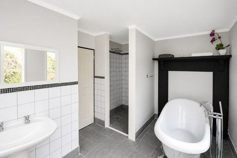 Photo of property in 56 South Road, The Glen, Dunedin, 9011