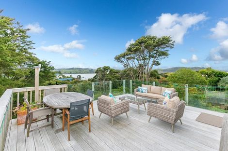 Photo of property in 8 Bay View Road, Raglan, 3225