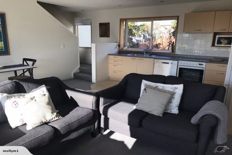 Photo of property in 3/6 Burgess Street, Sumner, Christchurch, 8081