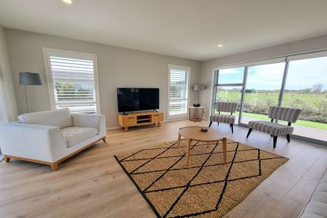 Photo of property in 24 Spencer Place, Springlands, Blenheim, 7201