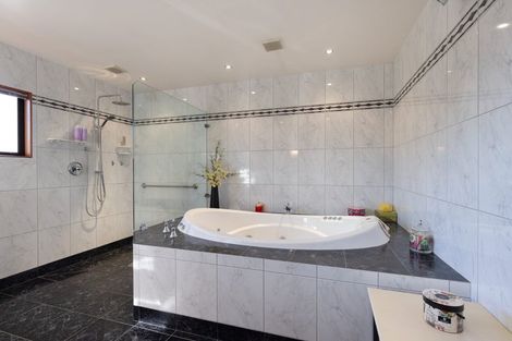 Photo of property in 47 Motueka Quay, Motueka, 7120