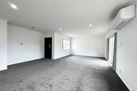 Photo of property in 79 Stanley Road, Glenfield, Auckland, 0629
