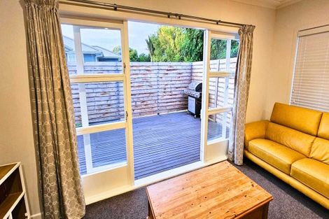 Photo of property in 30b Birdwood Road, Pukekohe, 2120