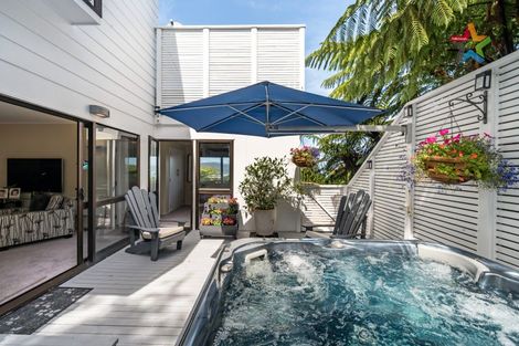 Photo of property in 18 Jacaranda Grove, Maungaraki, Lower Hutt, 5010