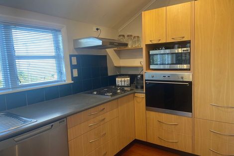 Photo of property in 69 Homebush Road, Khandallah, Wellington, 6035