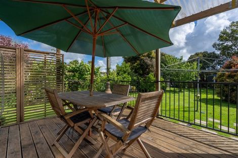 Photo of property in 16 Macfarlane Street, Kawakawa, 0210