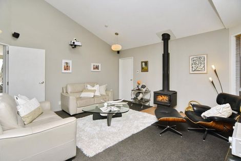 Photo of property in 28 Shenley Drive, Belfast, Christchurch, 8051