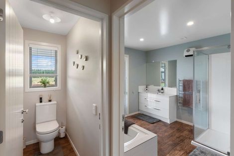 Photo of property in 1378 Poyntzs Road, West Eyreton, Rangiora, 7475